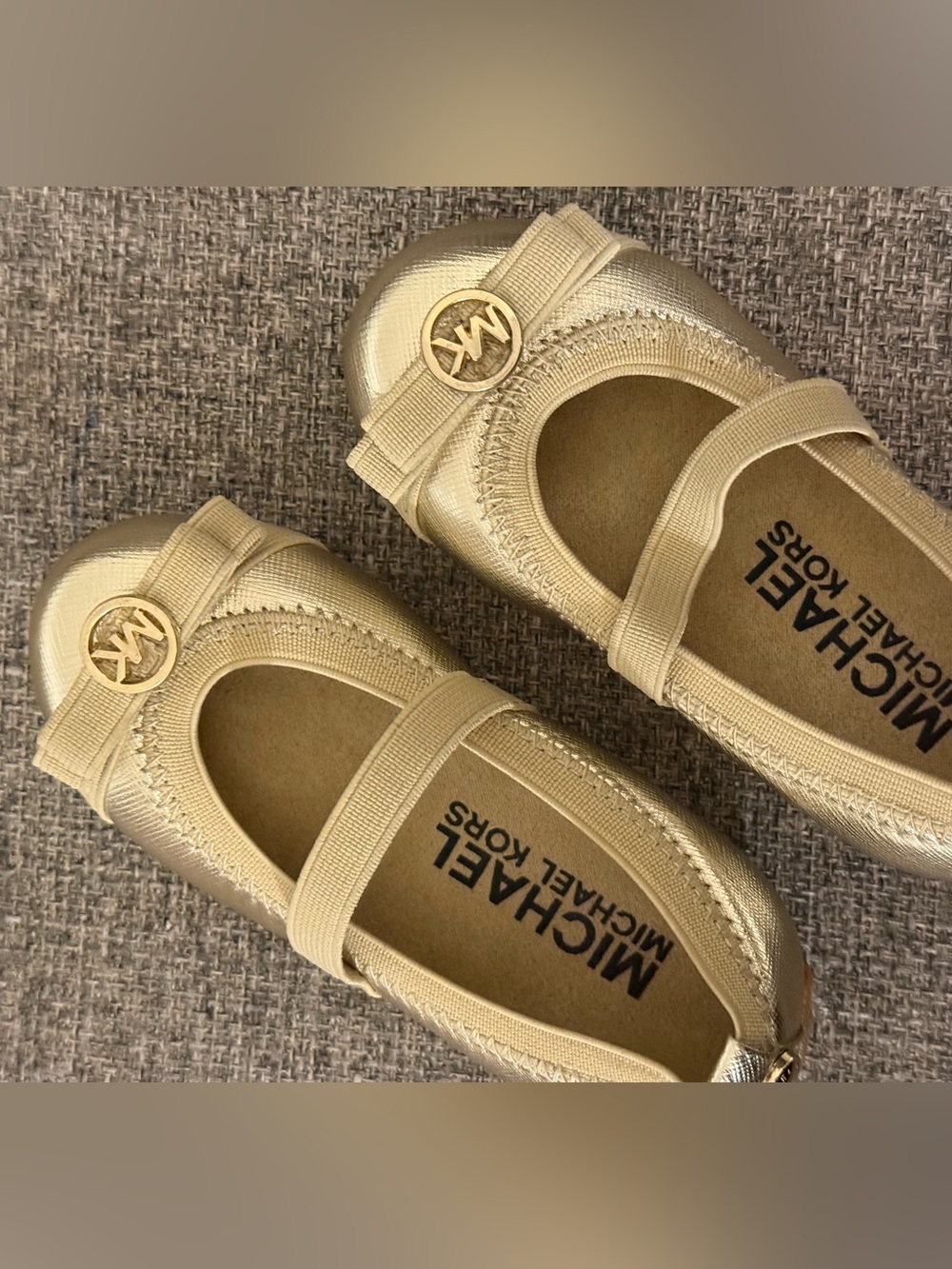 Michael Kors Toddler baby Girl’s Gold Mary Jane Ballet Style Shoes Size 5